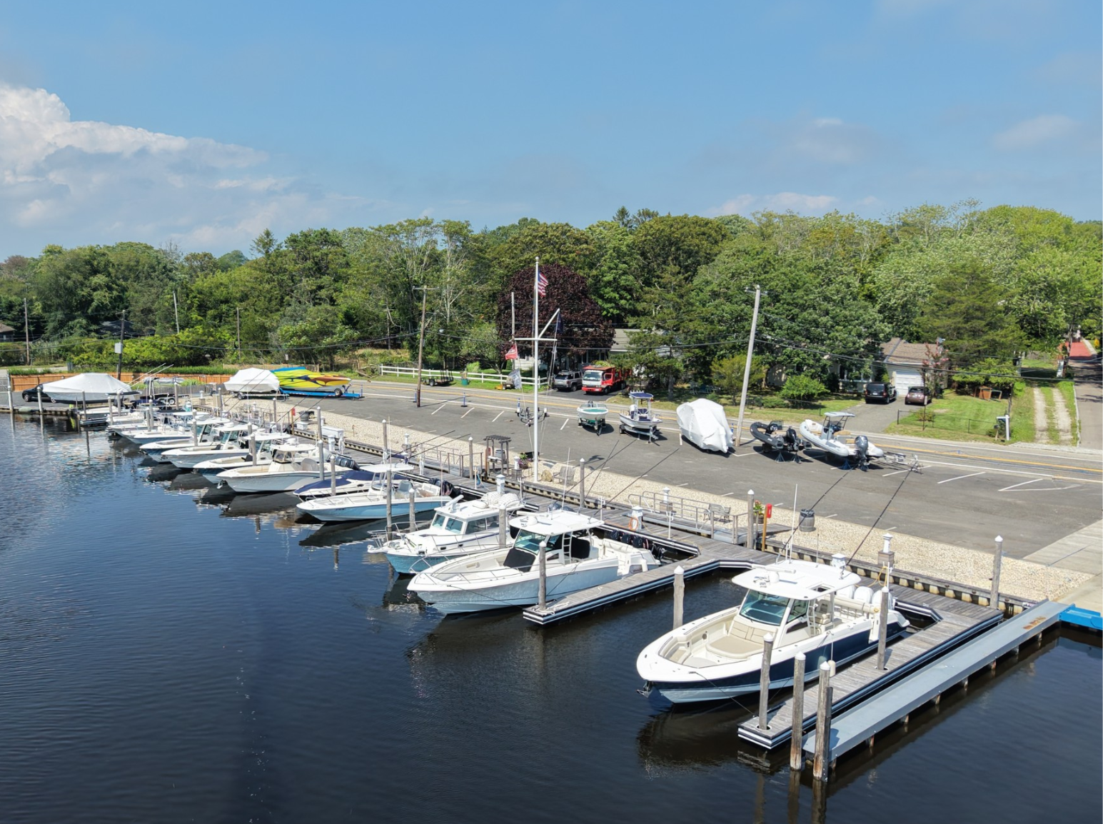Dockage and storage at Smith Creek